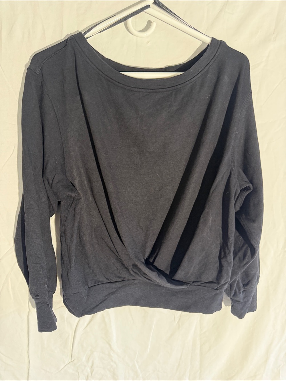 lululemon athletica Black Twist-Hem Pullover Sweatshirt